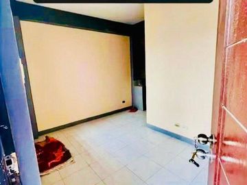 FOR SALE: 11-Bedroom Single-Family House in Gagalangin, Manila City