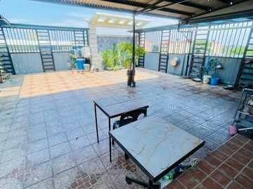 FOR SALE: 11-Bedroom Single-Family House in Gagalangin, Manila City