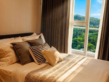 The Spinnaker Premium 2-Bedroom Condominium for Sale in Laiya, San Juan, Batangas | Landco