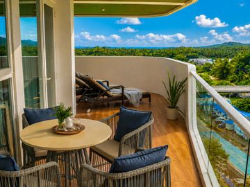 The Spinnaker Premium 2-Bedroom Condominium for Sale in Laiya, San Juan, Batangas | Landco