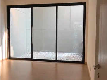 DIJUAL RUMAH CANTIK LUAS DI HOOK 5 KAMAR TIDUR DI LAUREL, NAVA PARK