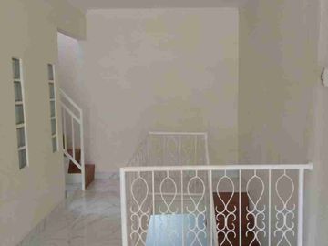 Rumah 2 Lantai Sudah Renov Siap Huni Di Kranggan Permai Cibubur