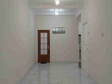 Rumah 2 Lantai Sudah Renov Siap Huni Di Kranggan Permai Cibubur