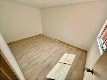 APARTAMENTO EN VENTA EN LAGOS DE TORCA LCT