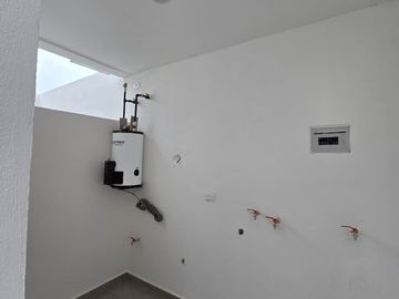 RENTO CASA EN MAYORAZGO DEL VALLE, A 8 MINUTOS DE PUERTO INTERIOR