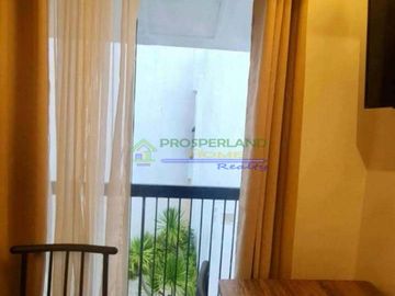 🏢 FOR SALE: SEMI-FURNISHED 1-BEDROOM CONDOMINIUM IN TAGAYTAY CITY 🏢
