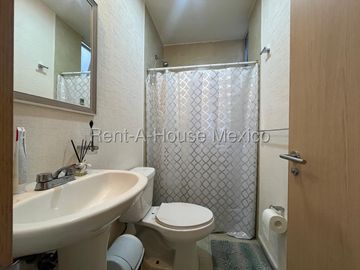 Departamento amueblado en renta en Zakia / DG