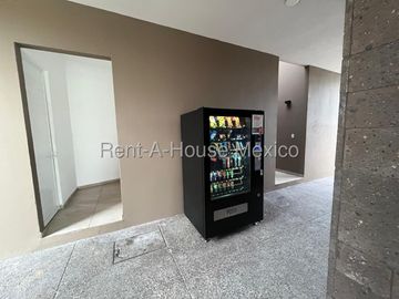 Departamento amueblado en renta en Zakia / DG