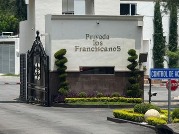 Terreno en Venta en Zona Sur (Privada Los Franciscanos) en Santiago Nuevo León