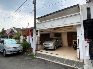 RUMAH BAGUS DALAM CLUSTER EKSKLUSIF di CIPINANG KALIMALANG JAKARTA TIMUR