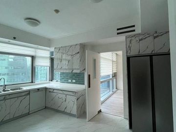 For Rent: 290sqm, Newly renovated 3BR w/ 2 Parking at Pacific Plaza North Tower BGC!