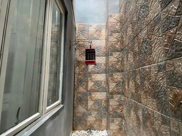 RUMAH BAGUS TANAH LUAS DALAM KOMPLEK JATIWARINGIN ASRI PONDOK GEDE KOTA BEKASI