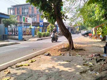 DISEWAKAN: Tanah Lahan Strategis Pinggir Jalan Utama – Duren Sawit
