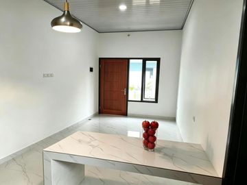 Rumah 2 Lantai New 450 Juta Siap Huni - Akses Gerbang Tol Cisalak Depok