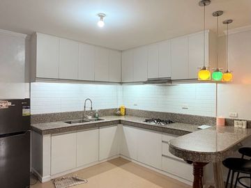 For Sale!  2-storey 5BR House and Lot in Palmera Springs 1, Camarin, Caloocan City