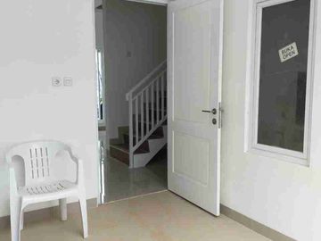 Rumah Ready Stok dekat kawasan Bintaro Tangerang Selatan