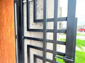 RENTA DE CASA AMUEBLADA EN VIÑEDOS 2 SALIDA LEON SILAO