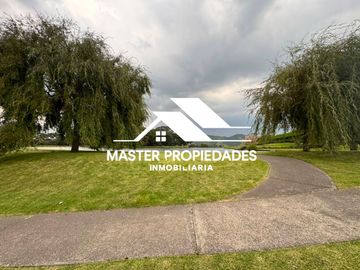 Terreno en Venta de 904 m² en Zona Residencial Club Campestre