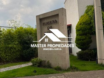 Terreno en Venta de 904 m² en Zona Residencial Club Campestre