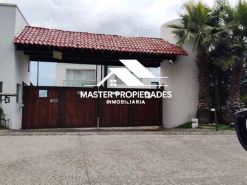 Terreno en Venta de 904 m² en Zona Residencial Club Campestre