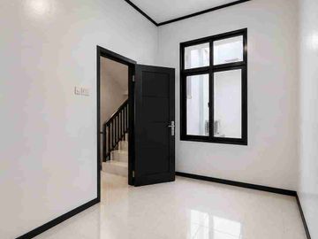 DIJUAL CEPAT RUMAH 2.5 LANTAI J CITY MEDAN JOHOR PROMO DISC 50 JT
