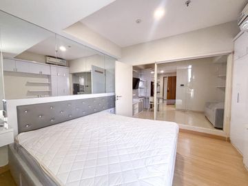 sewa apartemen 1 kamar skandinavia sebelah tangcity mall kota tangerang