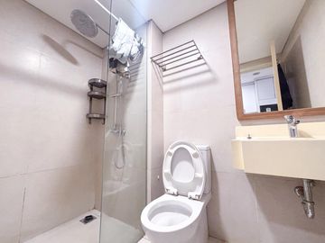 sewa apartemen 1 kamar skandinavia sebelah tangcity mall kota tangerang