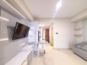 sewa apartemen 1 kamar skandinavia sebelah tangcity mall kota tangerang