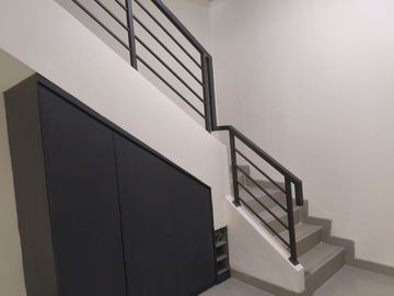 RUKO 2 LANTAI  MEDISON GRANDE GADING SERPONG LOKASI STRATEGIS COCOK UNTUK USAHA CAFE RESTO STUDIO KANTOR PARKIR LUAS AREA KOMERSIL