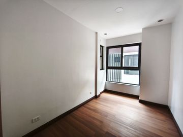 Modern 3-Storey Townhouse with Attic in Holy Spirit QC -AJCQ