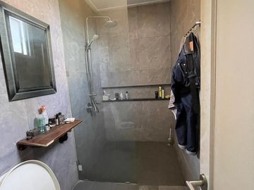 Dijual cepat rumah hoek dalam cluster grand galaxy city bekasi