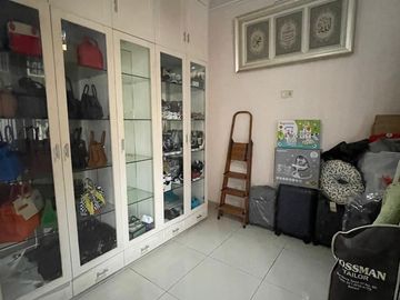 Dijual cepat rumah hoek dalam cluster grand galaxy city bekasi