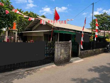 DIJUAL – Rumah Lahan Luas 323 m² Dekat Stasiun Bekasi 🏠🚆✨