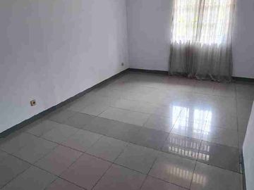 Disewakan. Rumah siap Huni di Kemang Pratama 1. Bekasi Kota
