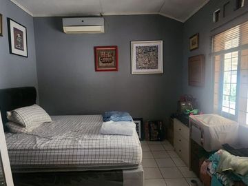 DIJUAL BU RUMAH SIAP HUNI 2 LANTAI DI JATIWARINGIN PONDOK GEDE BEKASI