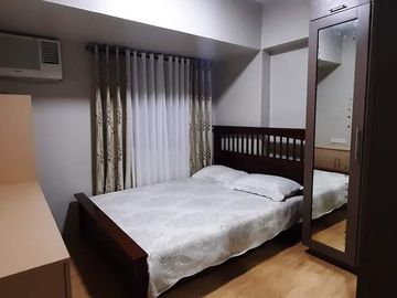 1BR Spacious with Balcony Rare Special Cut for Rent in Alabang