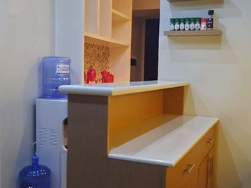 1BR Spacious with Balcony Rare Special Cut for Rent in Alabang