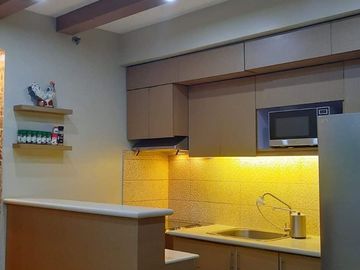 1BR Spacious with Balcony Rare Special Cut for Rent in Alabang