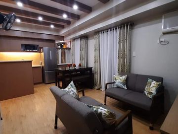 1BR Spacious with Balcony Rare Special Cut for Rent in Alabang