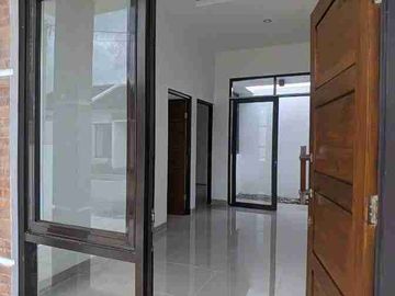 Rumah Asri Siap Huni Strategis Di Kota Bandung