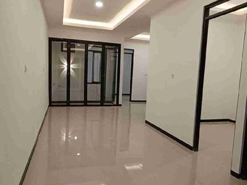 Dijual Rumah Bangunan Baru Siap Pakai di Tanah Mas, Semarang