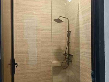 Dijual Rumah Bangunan Baru Siap Pakai di Tanah Mas, Semarang