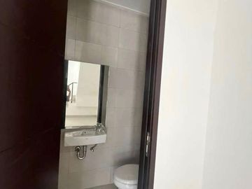 Dijual Rumah Milenial Cluster California PIK2, Uk. 4,5x10, Harga : Rp 1,45 M Nego