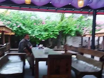 Dijual/Disewakan Bangunan Strategis Tebet Timur Jakarta Selatan Siap Pakai