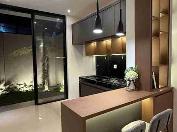 RUMAH BARU FULL FURNISHED DI DEKAT EXIT TOL SEYEGAN SLEMAN YOGYAKARTA