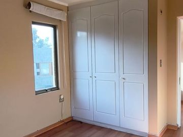 HERMOSA CASA EN ANDALUE 224M2 5 DORMITORIOS 4 BAÑOS 4 ESTACIONAMIENTOS