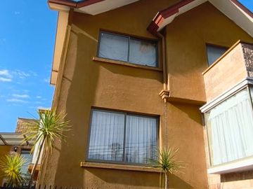 HERMOSA CASA EN ANDALUE 224M2 5 DORMITORIOS 4 BAÑOS 4 ESTACIONAMIENTOS