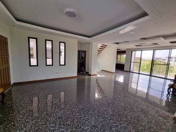 3 STOREY HOUSE AND LOT FOR RENT IN VENARE NUVALI, CALAMBA LAGUNA