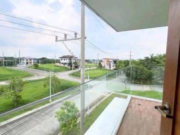 3 STOREY HOUSE AND LOT FOR RENT IN VENARE NUVALI, CALAMBA LAGUNA