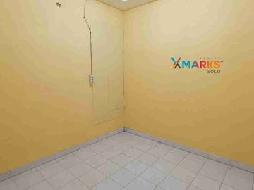 Disewakan Rumah Bisa Utk Hunian Atau Kantor di Area Baturan, Harga Murah